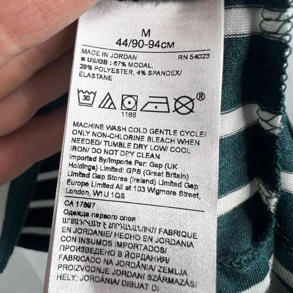 Banana Republic Threadsoft‎ Lightweight Striped Turtleneck Size Medium - Picture 6 of 7